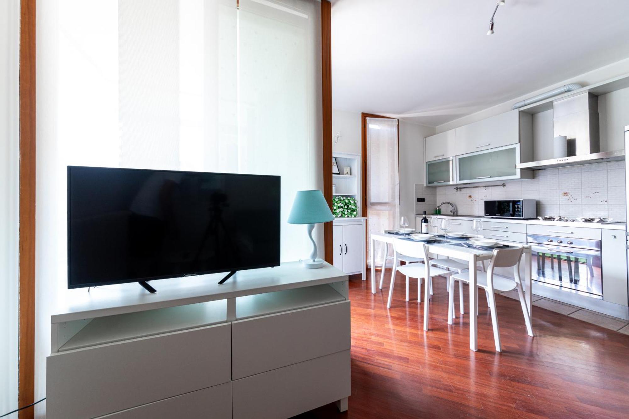 Appartamento Caterina A 5 Minuti Da Milano Fiere E San Siro Con Wifi-Netflix-Free Parking Extérieur photo